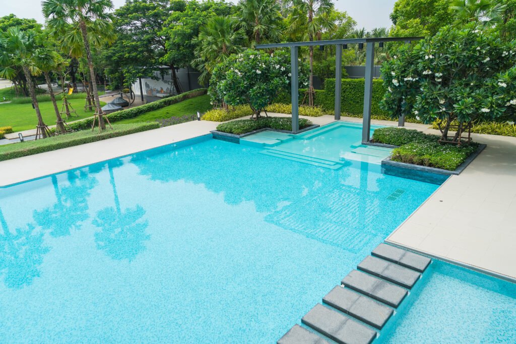 Swimming Pool Contractors in Dubai