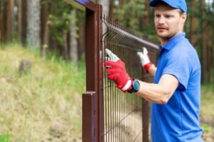 fencing contractors