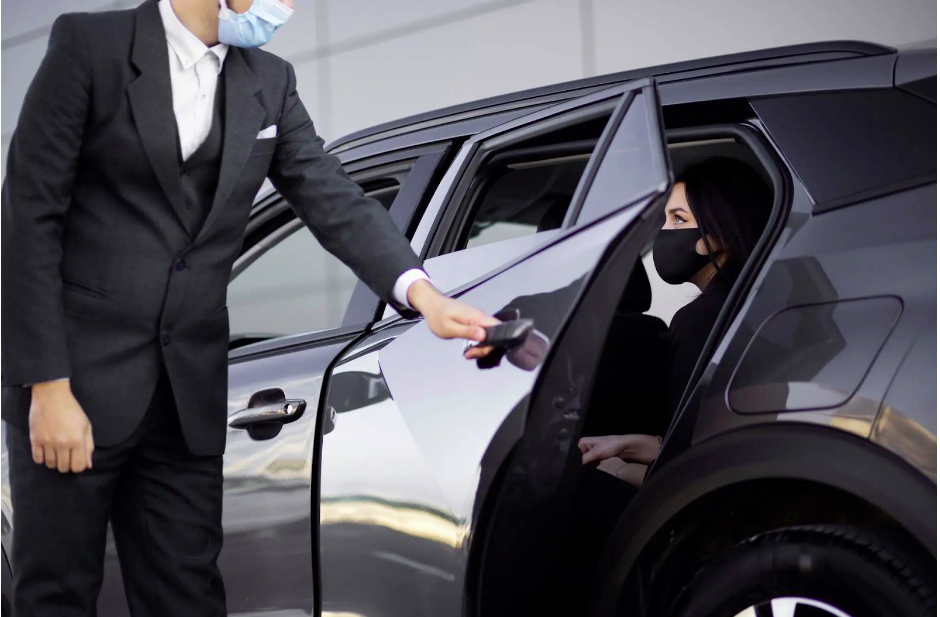 Choose the Right Limousine Service for Your Event